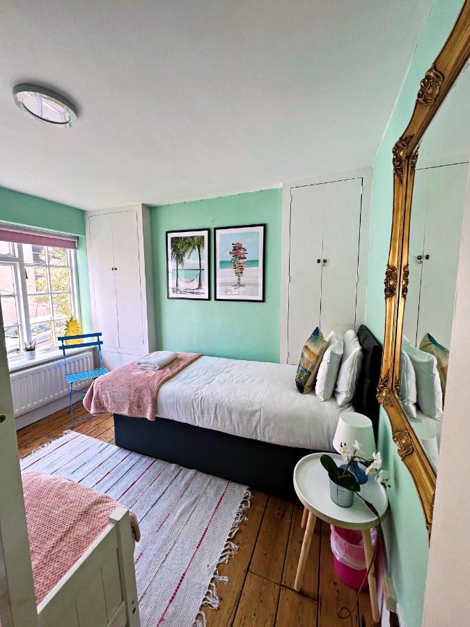 Sunny Cottage - By My Getaways - Free Parking Brighton ภายนอก รูปภาพ